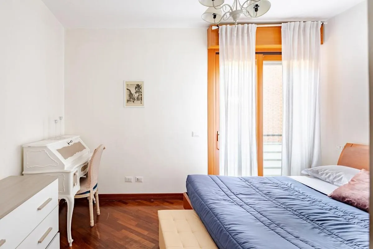Appartement Cozy Apt Garden Bbq Near Subway Rome Italië